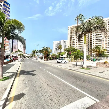 Apartment With Great Views Of The Atlantic Ocean, Wifi, Pool, 3Minutes To The Beach Playa Paraiso (Tenerife)