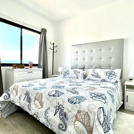 Apartment With Great Views Of The Atlantic Ocean, Wifi, Pool, 3Minutes To The Beach Appartement Playa Paraiso (Tenerife)