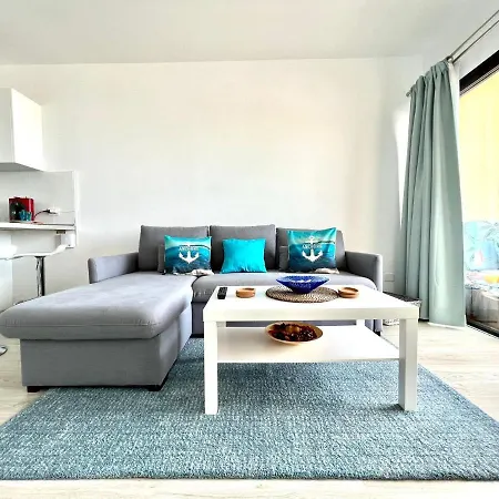 Apartment With Great Views Of The Atlantic Ocean, Wifi, Pool, 3Minutes To The Beach 아파트 *