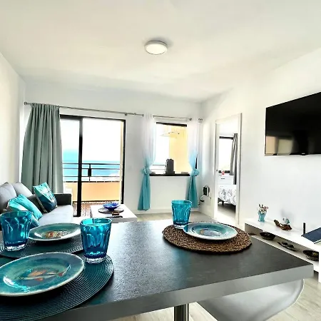 Apartment Apartment With Great Views Of The Atlantic Ocean, Wifi, Pool, 3Minutes To The Beach *