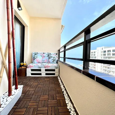 Apartment Apartment With Great Views Of The Atlantic Ocean, Wifi, Pool, 3Minutes To The Beach *