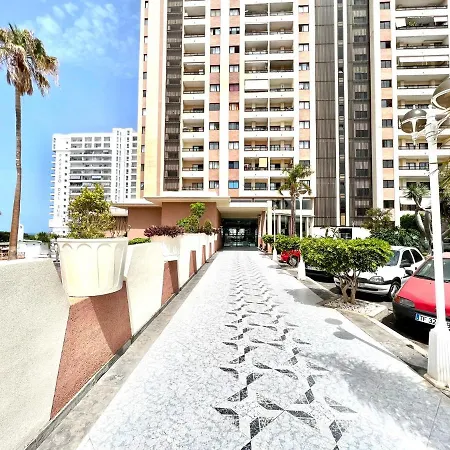 Apartment Apartment With Great Views Of The Atlantic Ocean, Wifi, Pool, 3Minutes To The Beach